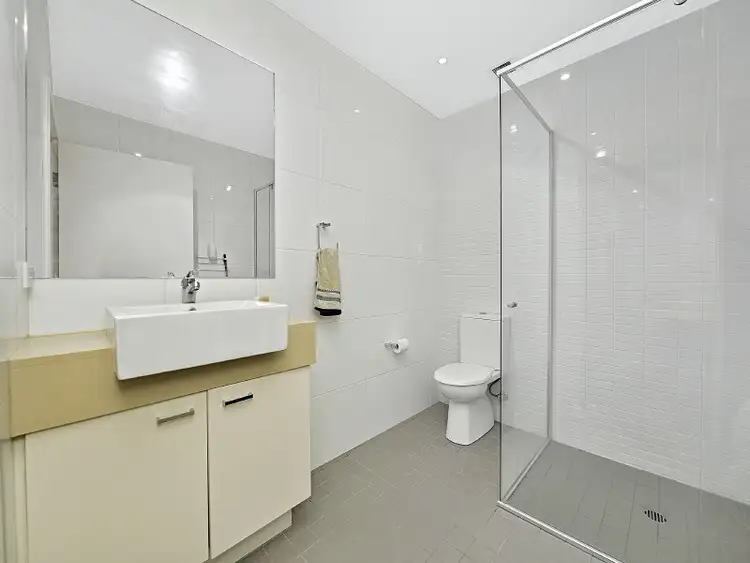 Fourth view of Homely apartment listing, 401/4 Nuvolari Place, Wentworth Point NSW 2127