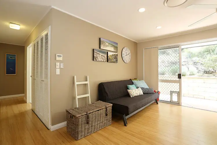 Sixth view of Homely house listing, 17 IGLUNA Street, Kenmore QLD 4069