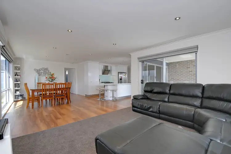 Seventh view of Homely house listing, 3 Newry Drive, Traralgon VIC 3844