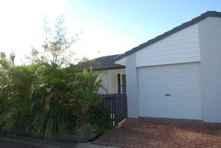 Main view of Homely villa listing, 9/4 Itong Place, Currumbin Waters QLD 4223