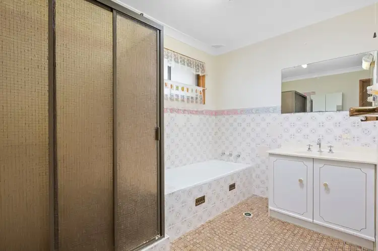 Third view of Homely house listing, 7 Mindaree Avenue, Wyoming NSW 2250