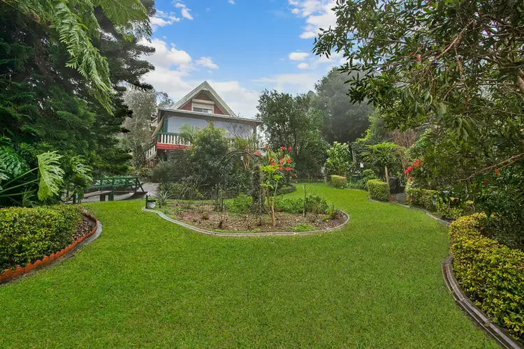 9 Loop Road, Lower Beechmont QLD 4211