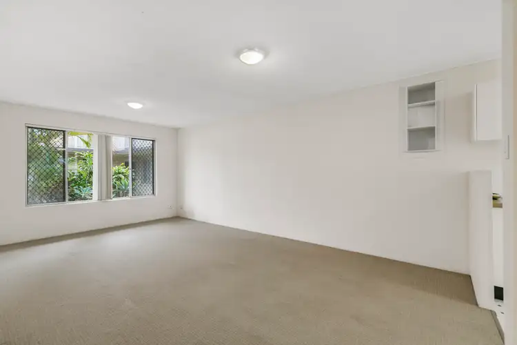 Sixth view of Homely unit listing, 3/37 Burra Street, Surfers Paradise QLD 4217
