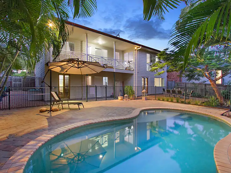 18 Catani Place