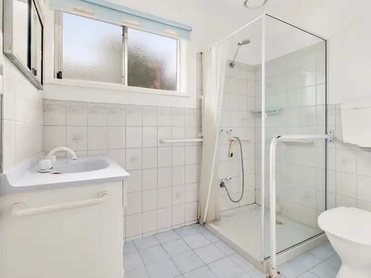 Sixth view of Homely unit listing, 1/10 Pollack Street, Colac VIC 3250