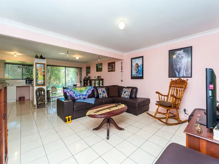 19 Crows Ash Court, Oxenford QLD 4210