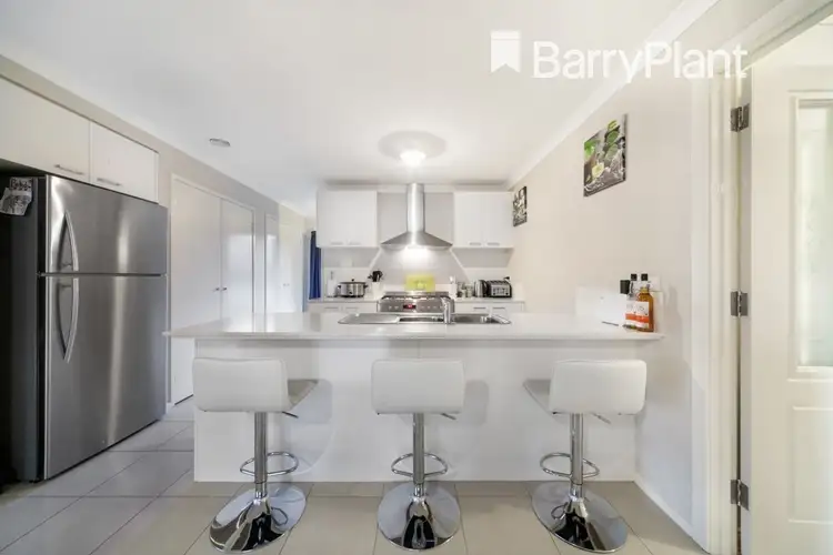 Third view of Homely house listing, 4 Greyfriars Way, Drouin VIC 3818