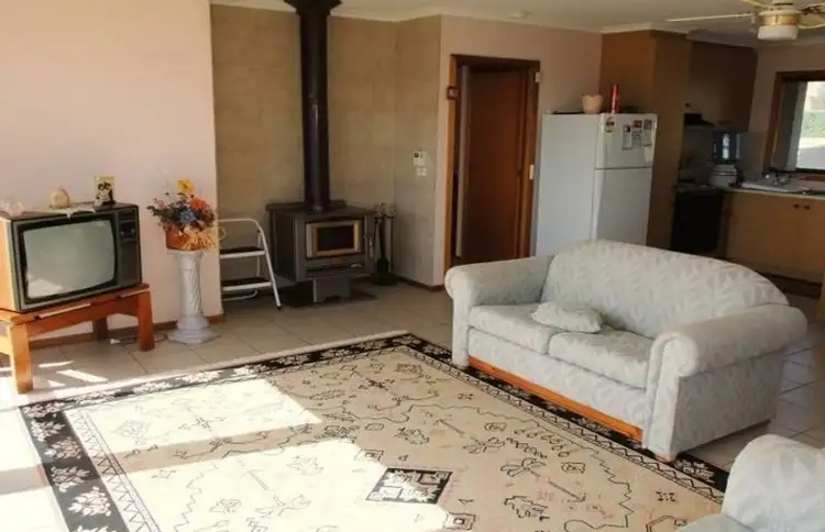 Fourth view of Homely house listing, 7 Bermagui Crescent, Sunset Strip VIC 3922