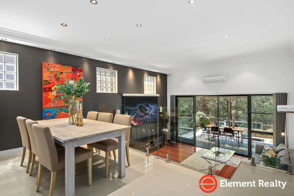 Main view of Homely townhouse listing, 18/10-12 Carver Place, Dundas Valley NSW 2117