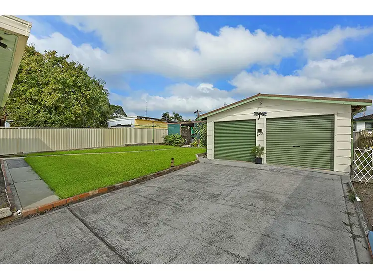 Sixth view of Homely house listing, 35 Brooke Avenue, Killarney Vale NSW 2261