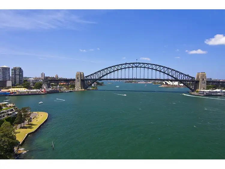 97/14 Blues Point Road, Mcmahons Point NSW 2060