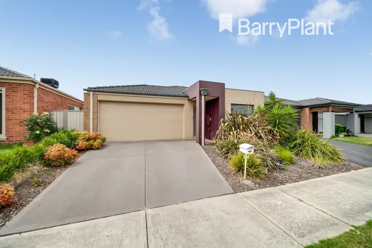 10 Rosella Avenue, Pakenham VIC 3810