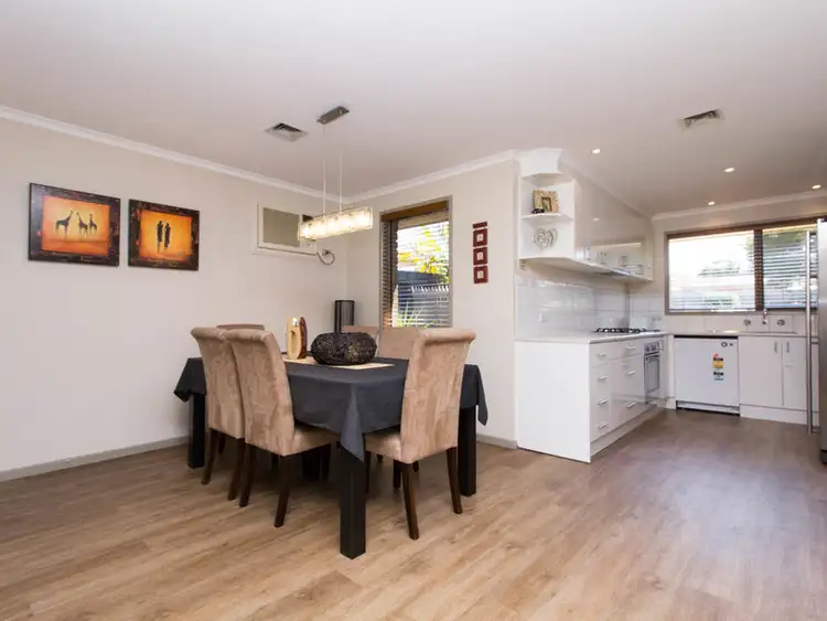 Sixth view of Homely house listing, 21 Wahgunyah Crescent, Langwarrin VIC 3910