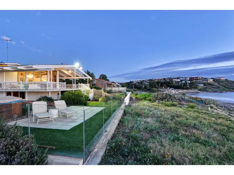 6-7 River Parade, Hallett Cove SA 5158