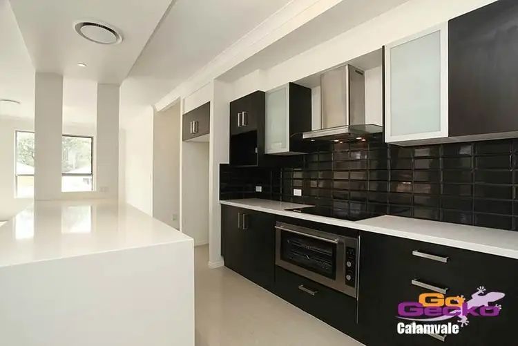Second view of Homely house listing, 6 Penglase St, Doolandella QLD 4077