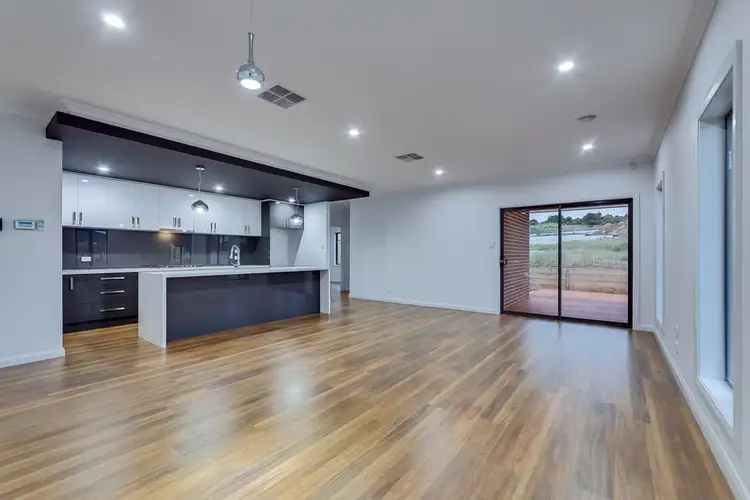 Fifth view of Homely house listing, 2 Todd Way, Mernda VIC 3754