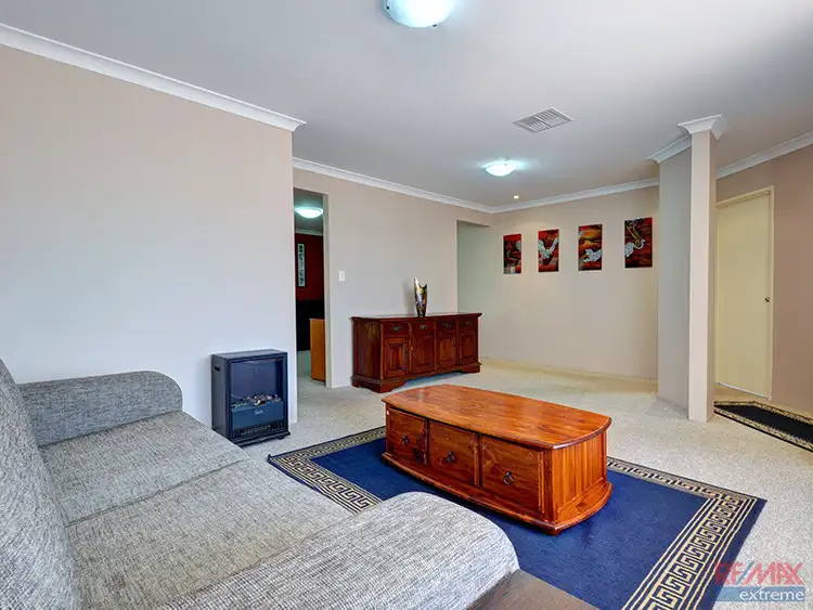 Sixth view of Homely house listing, 16 Combewood Loop, Carramar WA 6031