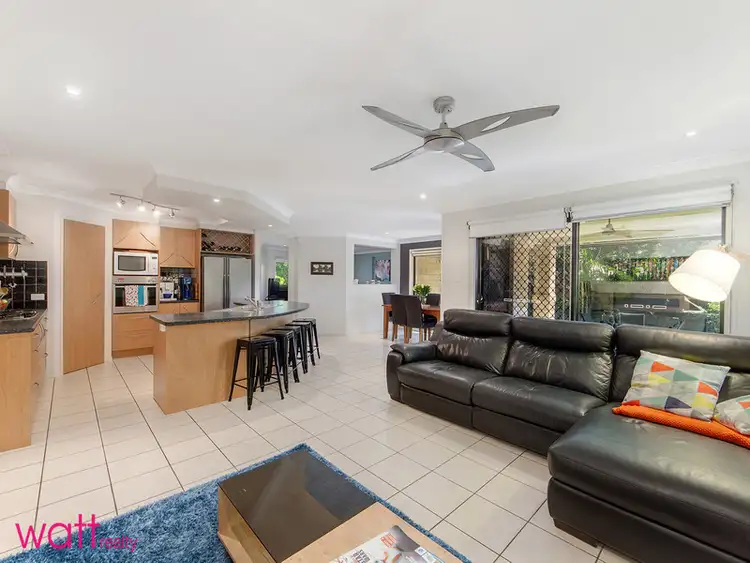 Second view of Homely house listing, 2 Queens Circuit, Geebung QLD 4034