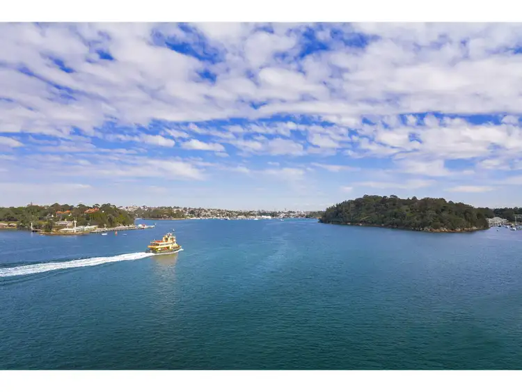 19/14 blues point Road, Mcmahons Point NSW 2060