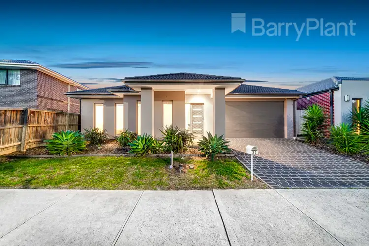 30 Bellerive Avenue, Officer VIC 3809
