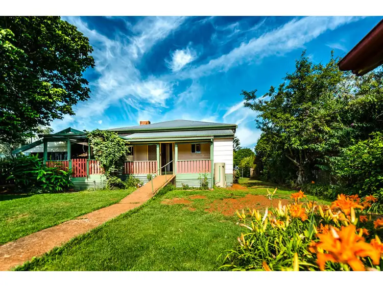 28 kurrajong Street, Dorrigo NSW 2453