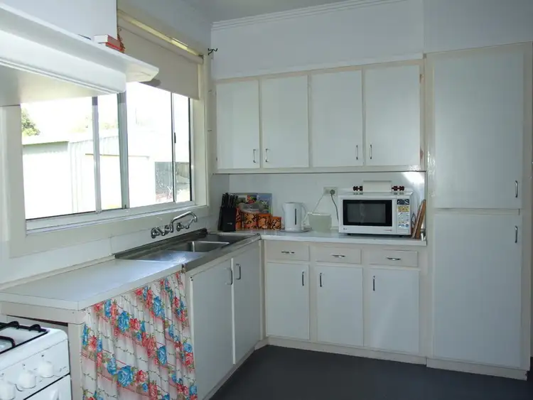 Fourth view of Homely house listing, 15 Caldwell Street, Moe VIC 3825