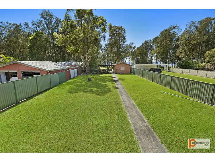 Second view of Homely house listing, 209 Lakedge Avenue, Berkeley Vale NSW 2261