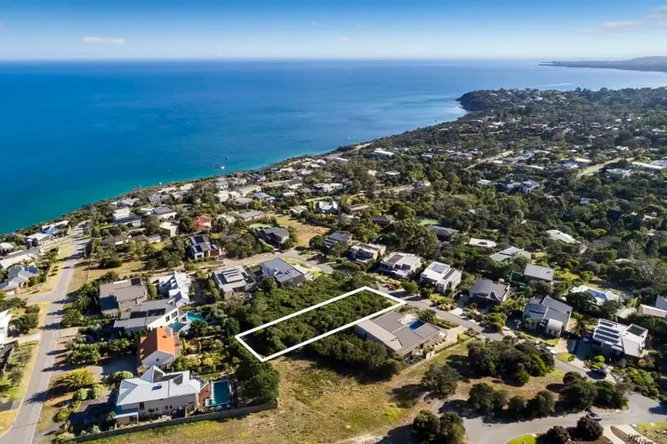 10 Headland Waters, Mount Martha VIC 3934