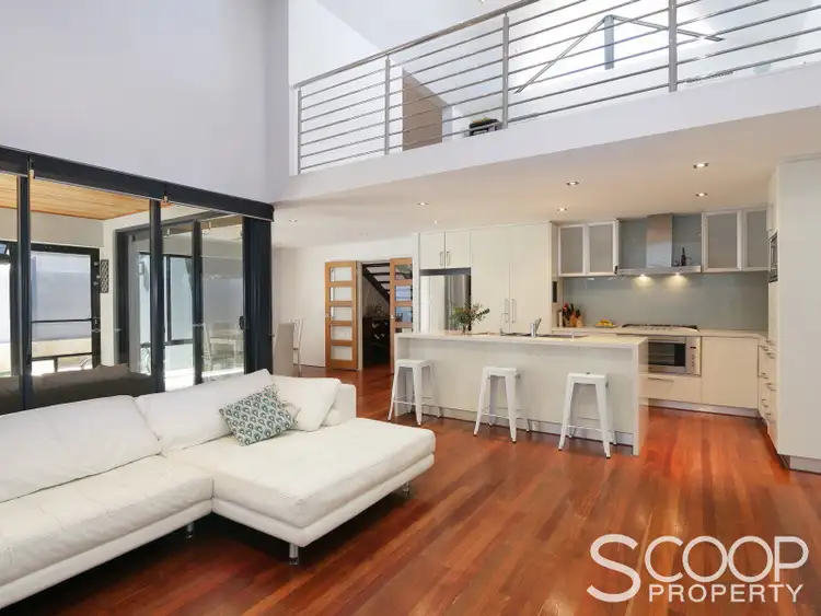 6A Laidlaw Street, Hilton WA 6163