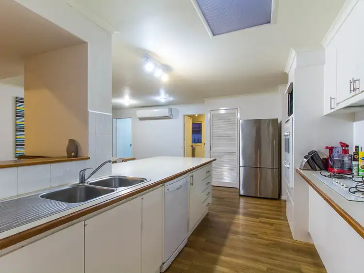Fifth view of Homely house listing, 17 Raymond Avenue, Langwarrin VIC 3910