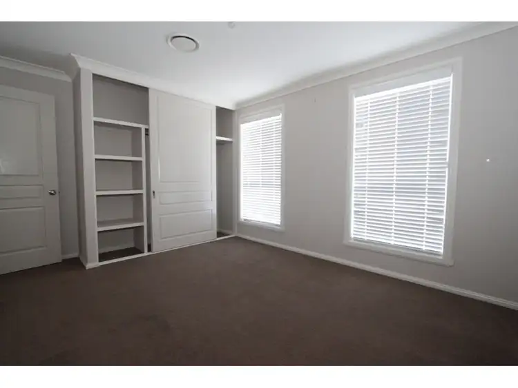 Seventh view of Homely house listing, 8 Musgrove Avenue, Kelso NSW 2795