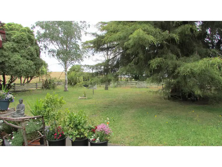 Second view of Homely house listing, 121-123 Wireless Road East, Mount Gambier SA 5290