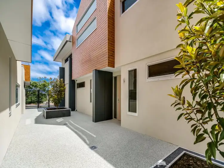 1/610 Esplanade, Mount Martha VIC 3934