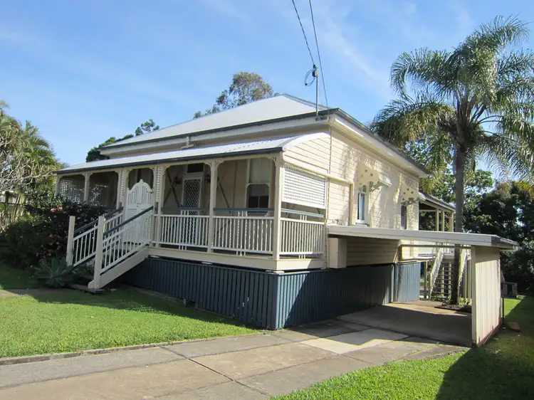 16 Mary Street, Blackstone QLD 4304
