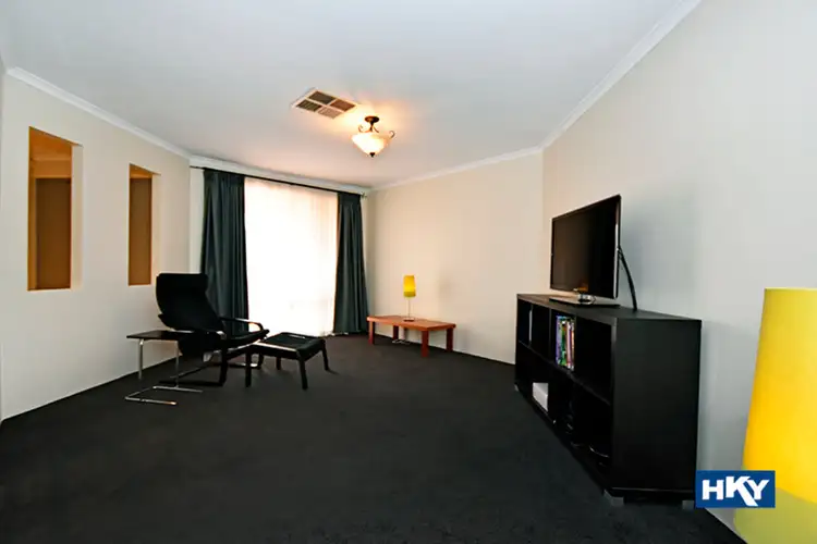 Second view of Homely house listing, 5 Cockatoo Chase, Bennett Springs WA 6063