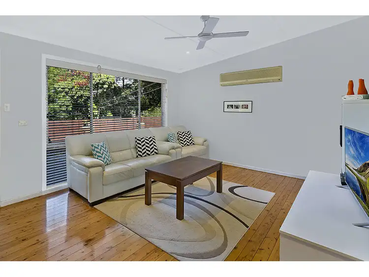 Second view of Homely house listing, 7 Jubilee Parade, Berkeley Vale NSW 2261