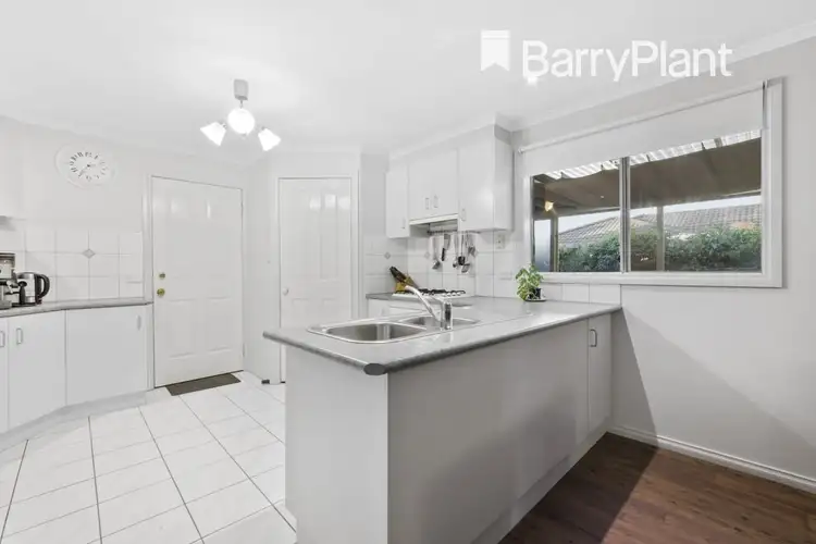 Sixth view of Homely house listing, 15 Wynen Court, Pakenham VIC 3810