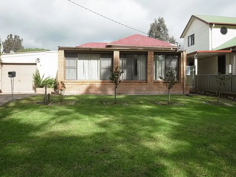 86 Ford Street, Muswellbrook NSW 2333