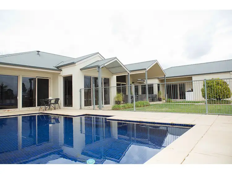 2 Tandou Court, Kialla VIC 3631