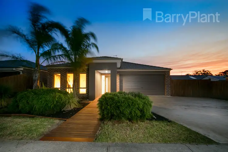8 Isabella Court, Drouin VIC 3818