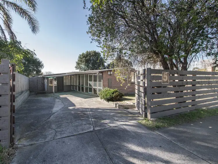 5 Arabil Street, Frankston VIC 3199
