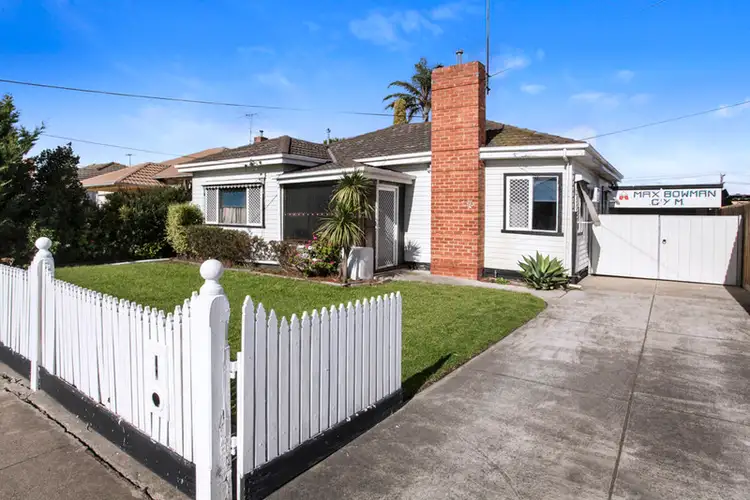 3/2 Dorothy Avenue, Sunshine VIC 3020
