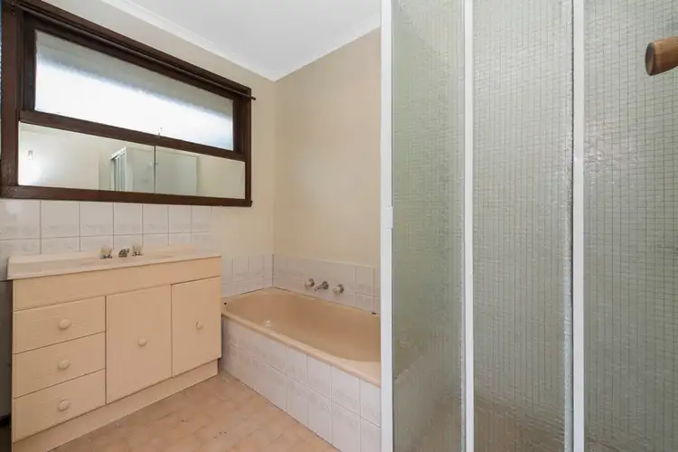 Seventh view of Homely house listing, 127 Casey Drive, Lalor VIC 3075