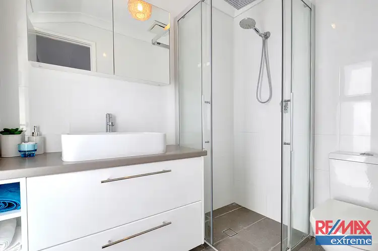 Fourth view of Homely house listing, 5 Whithorn Circle, Kinross WA 6028