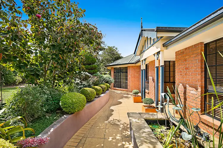 12 Wessex Street, Harristown QLD 4350