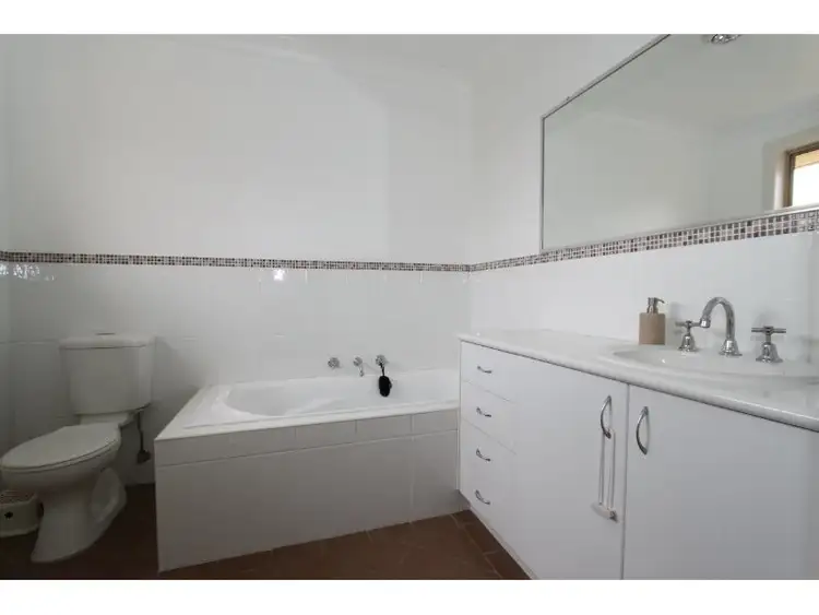 Seventh view of Homely house listing, 19 James Barnet Drive, Kelso NSW 2795