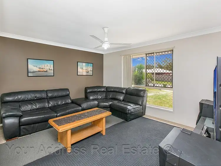 Sixth view of Homely house listing, 2 Wiltshire Street, Heritage Park QLD 4118
