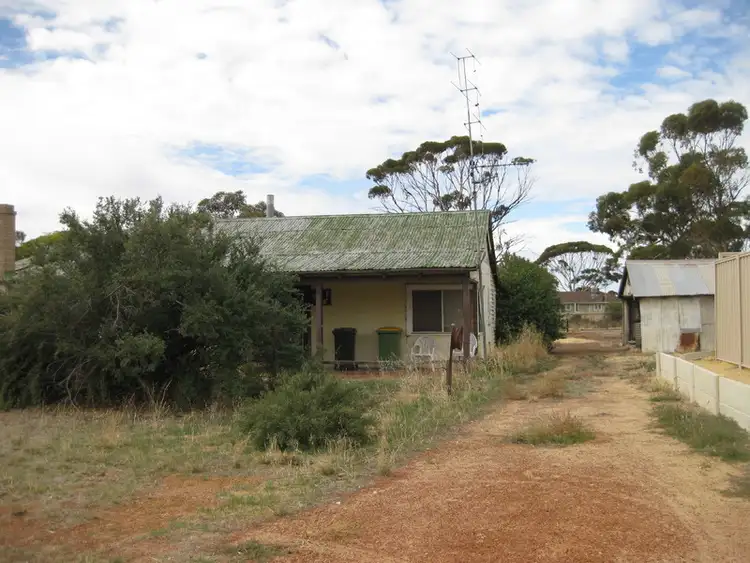 Second view of Homely house listing, 14 Cubbine Street, Cunderdin WA 6407