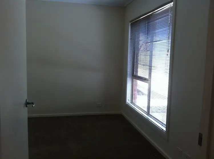 Fourth view of Homely townhouse listing, 5/55 Milton Street, Hamilton VIC 3300
