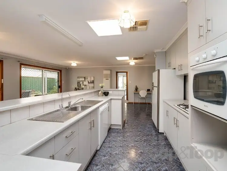 Sixth view of Homely house listing, 2 Honeysuckle Drive, Hillbank SA 5112